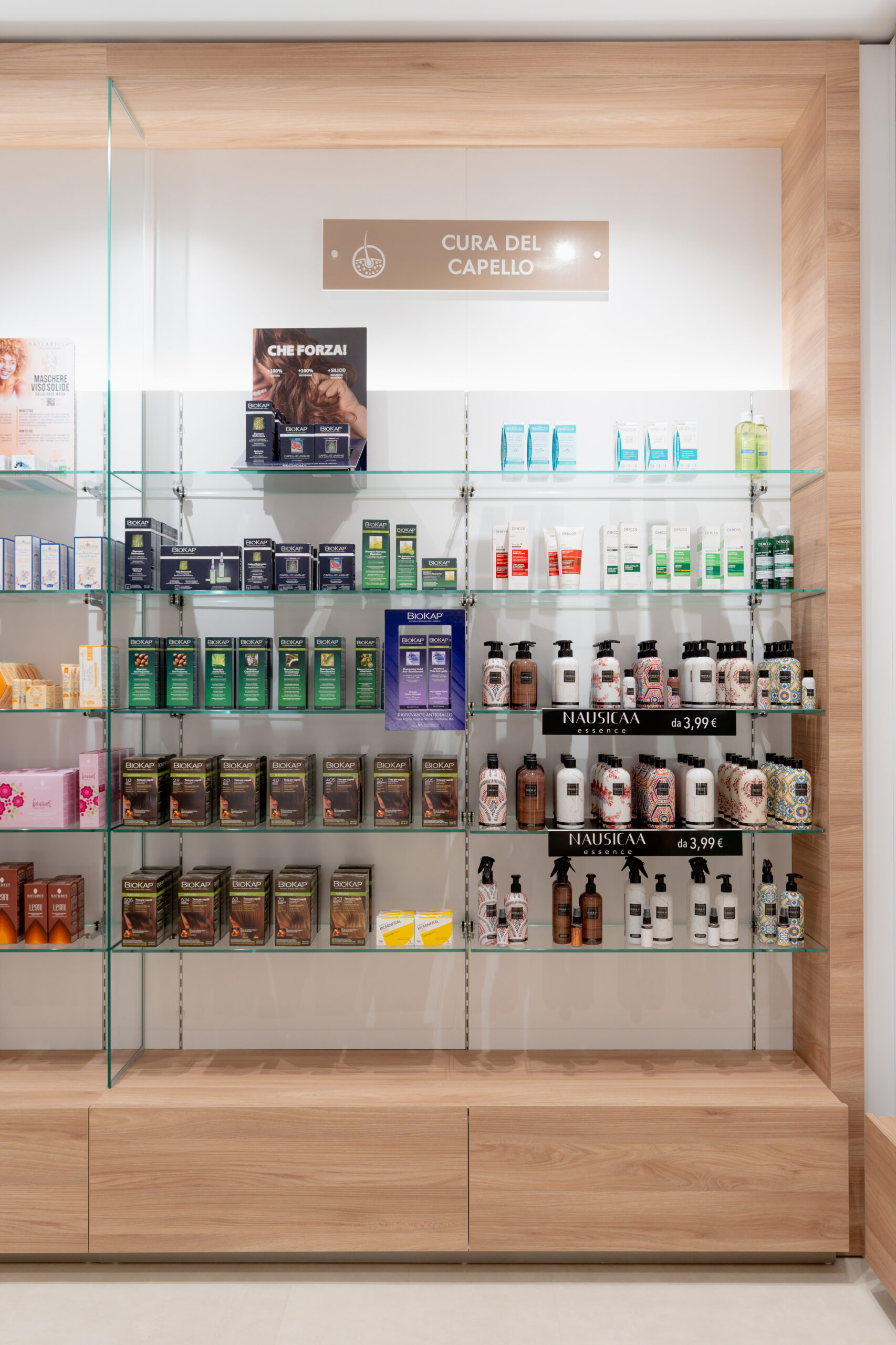 32- Dermocosmesi parafarmacia di Sabrina Giordano Dermocosmesi parafarmacia di Sabrina Giordano
